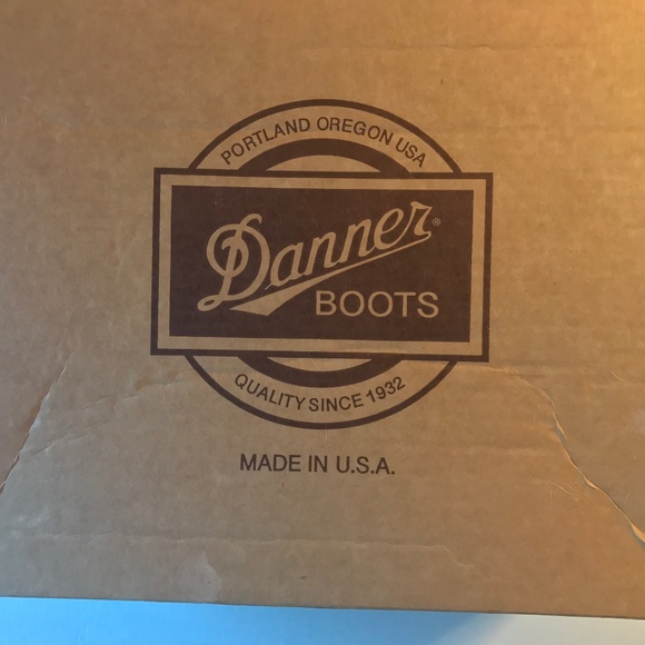 Dinner Mountain Light Cascade Hiking Boots - Women's